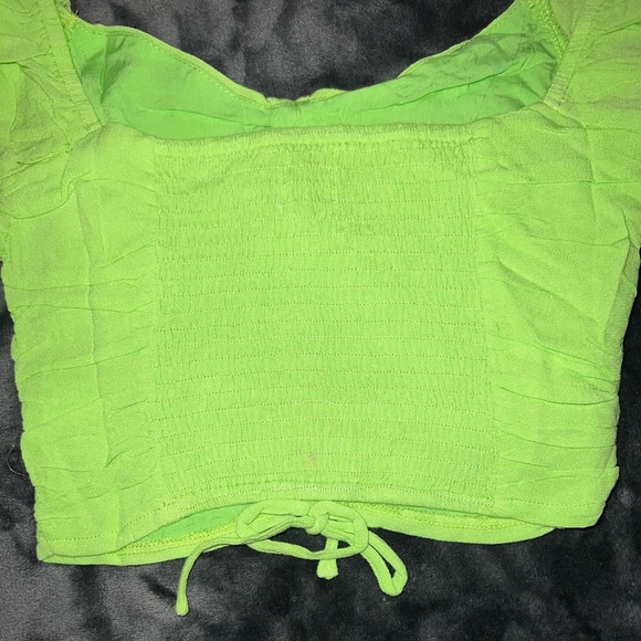 Princess Polly Darshan Crop Top in Lime Size 2 - Picture 10 of 13